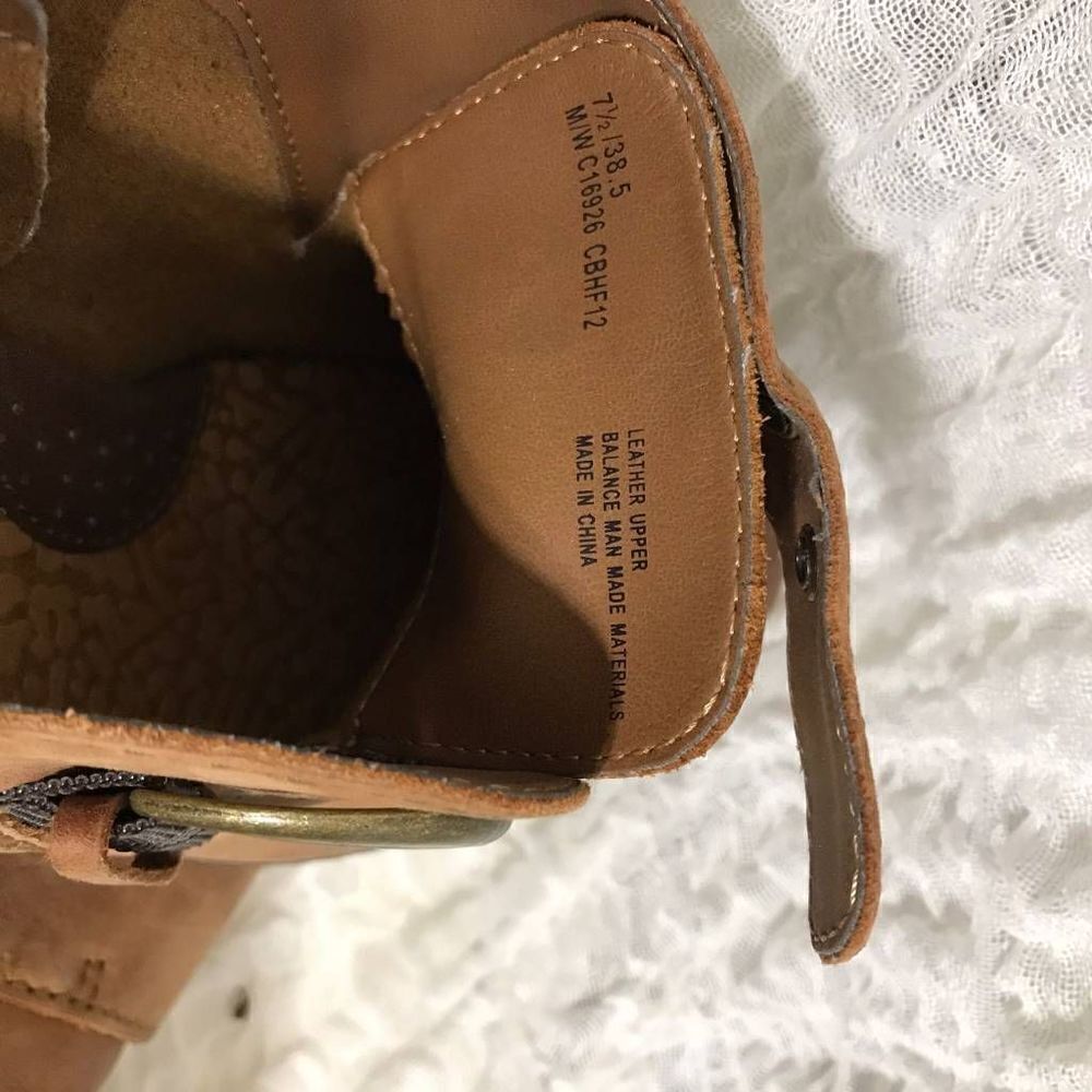 B.O.C Cognac Leather Booties Size 7.5 - Picture 11 of 12